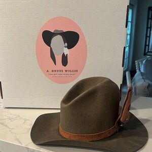 A. Botts Willis custom hat
